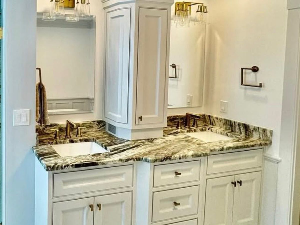 img_custom_cabinetry_2